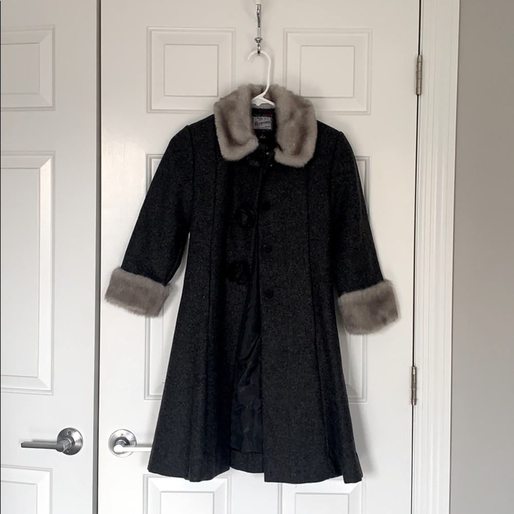 Girl’s size 7 wool coat